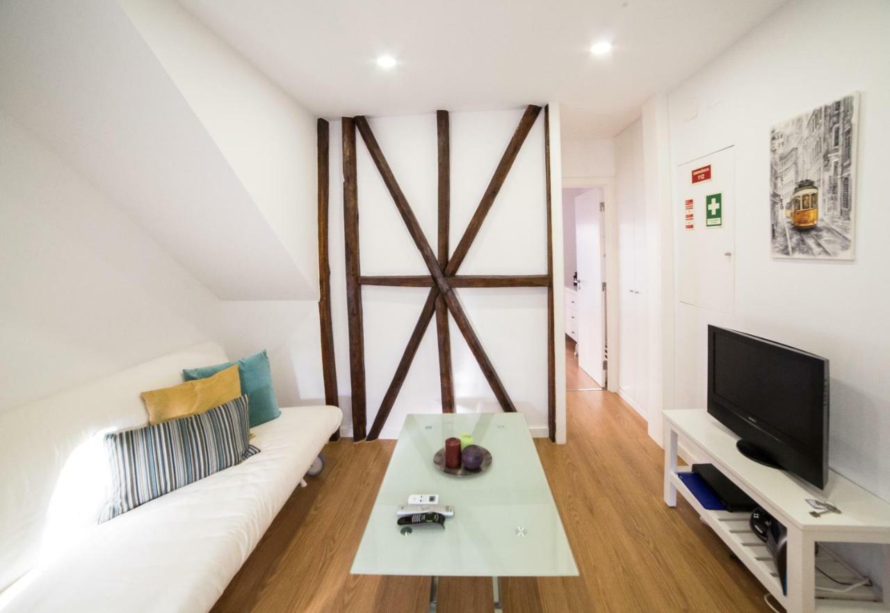 Flh Fresh And Cozy Old Town Duplex Apartment Lisboa Ngoại thất bức ảnh