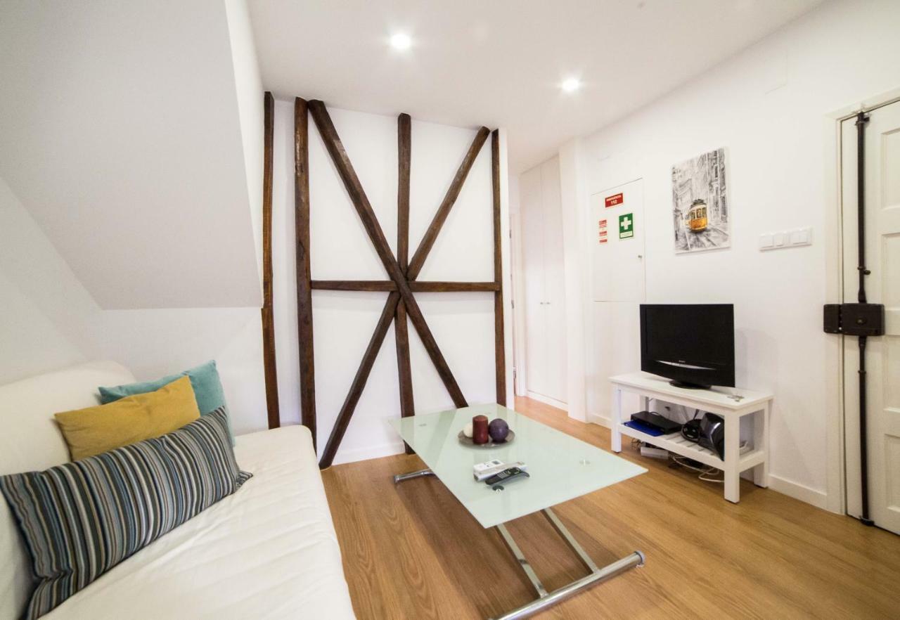 Flh Fresh And Cozy Old Town Duplex Apartment Lisboa Ngoại thất bức ảnh